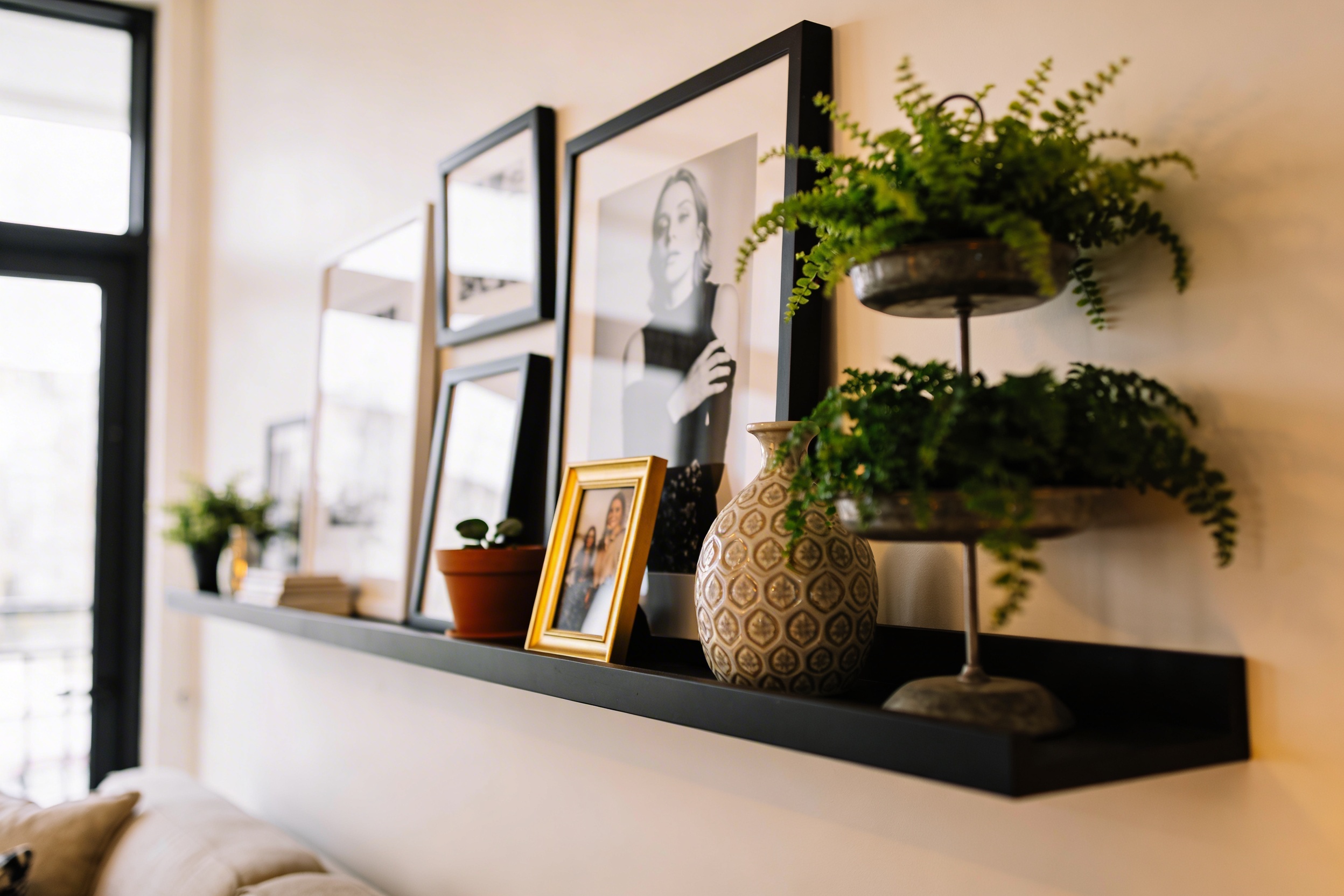 12 Living Room Wall Shelf Decor Ideas to Elevate Your Space: Quick Wins