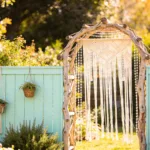 10 Boho Garden Fence Ideas for a Unique Outdoor Look: Chic Tiny Edges